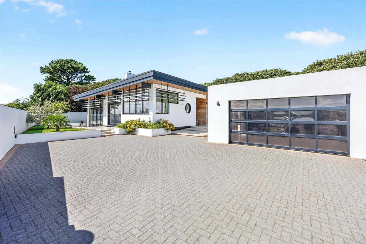3 bed house for sale, South Tehidy, TR14