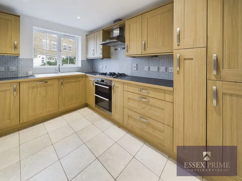 Celandine Drive, St. Leonards-On-Sea TN38 0GB, photo 2
