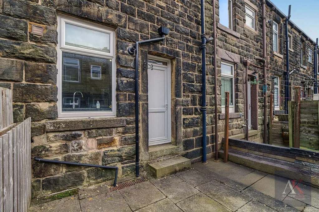 Princess Street, Whitworth, OL12, photo 14