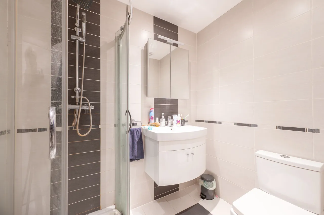 74 Queensway, London, photo 6