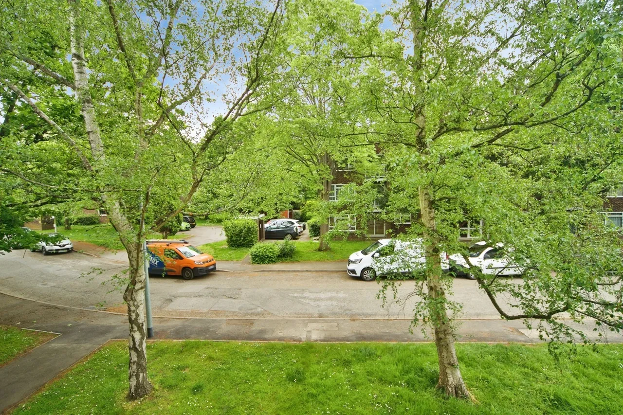 Malcolm Way, Wanstead, London, E11, photo 20