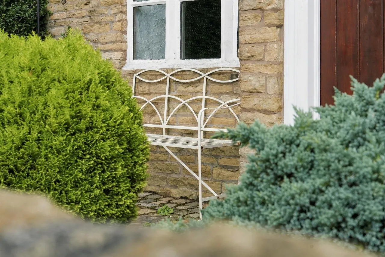 Clarke Lane, Bollington, SK10, photo 24