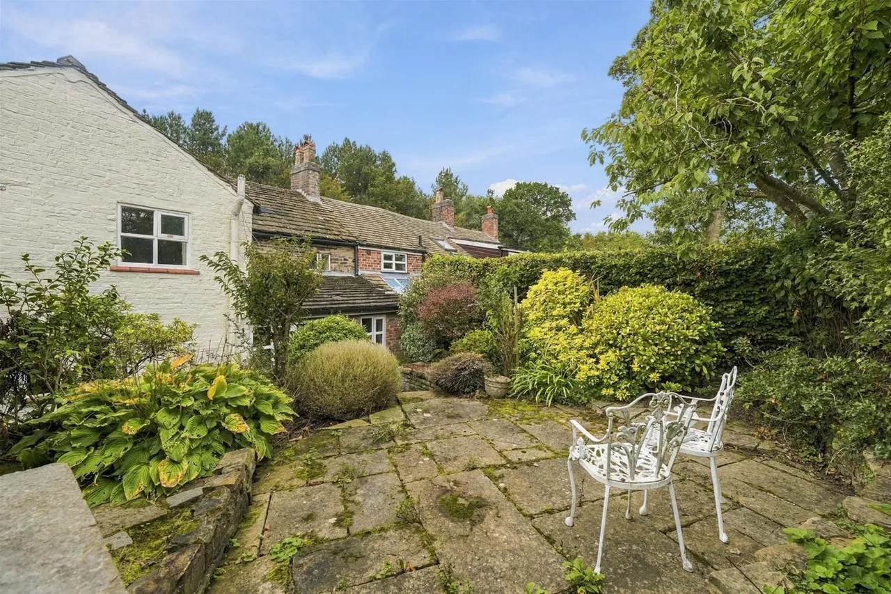 Clarke Lane, Bollington, SK10, photo 18