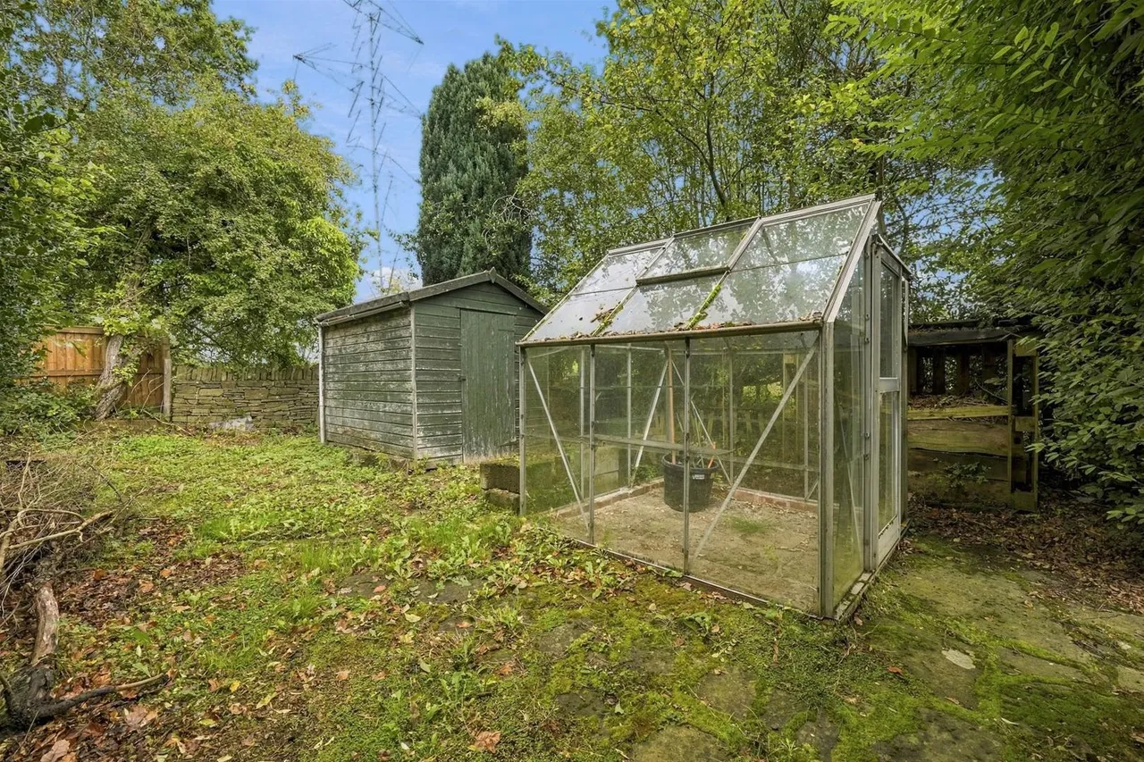 Clarke Lane, Bollington, SK10, photo 28