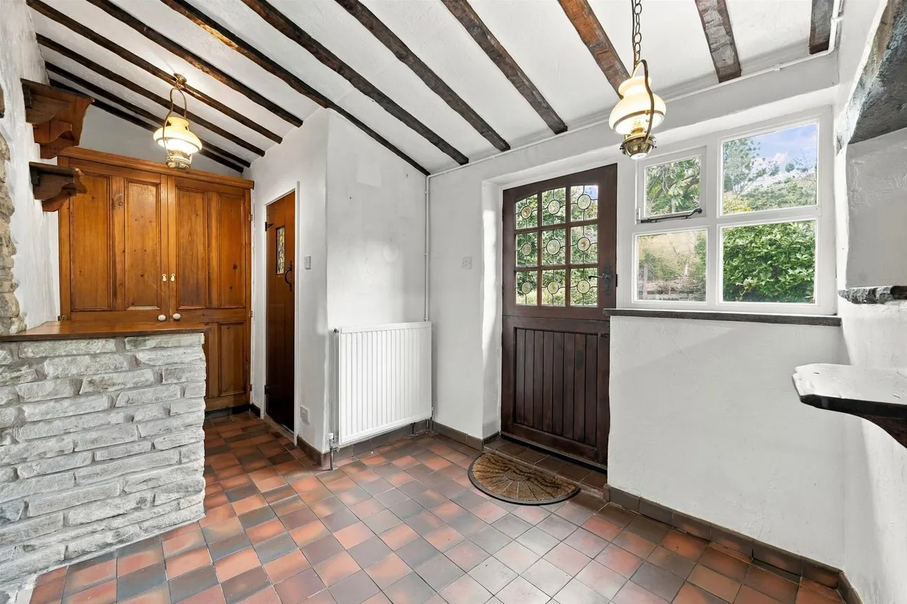 Clarke Lane, Bollington, SK10, photo 7