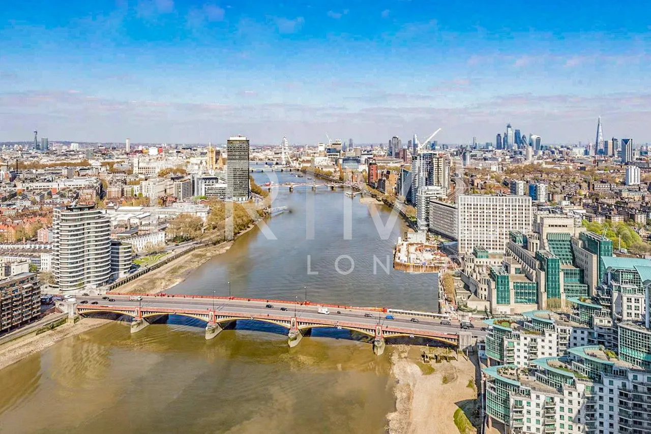The Tower, One St George Wharf, SW8, photo 3