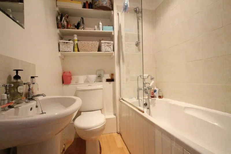 Richborne Terrace, London SW8 1AX, photo 10