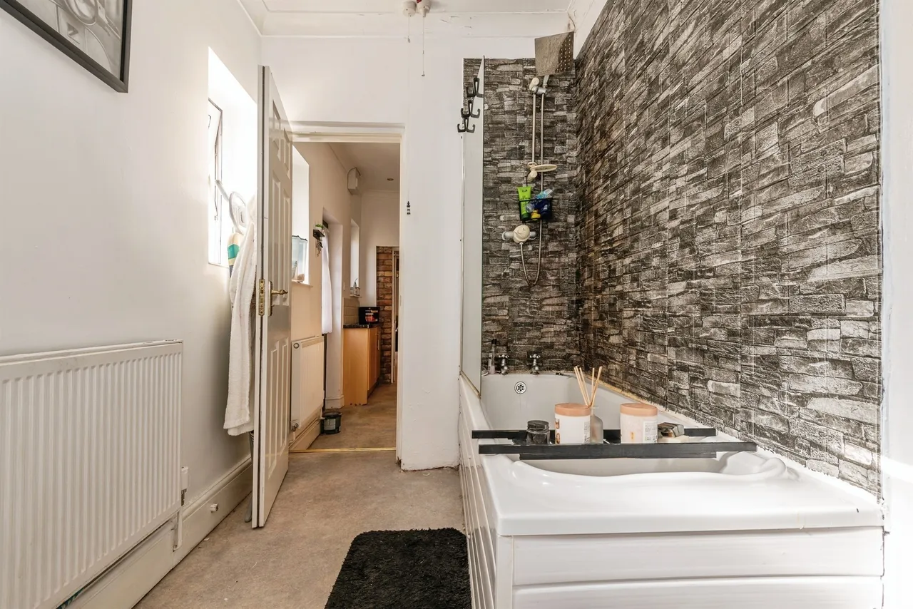 Belgrave Place, Taunton, TA2, photo 11