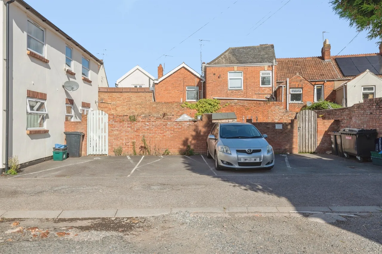 Belgrave Place, Taunton, TA2, photo 3