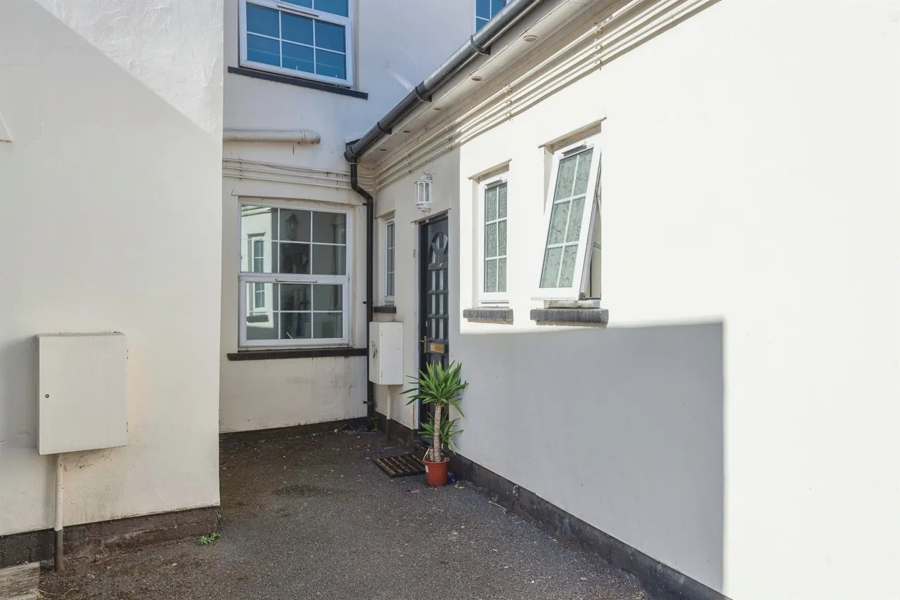 Belgrave Place, Taunton, TA2, photo 13