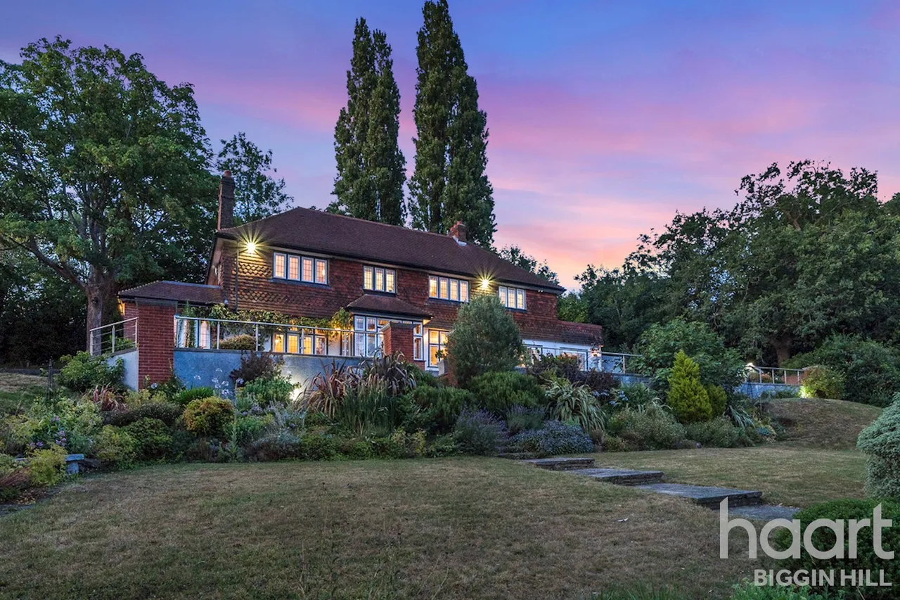 Westerham Road, Keston, BR2, photo 33