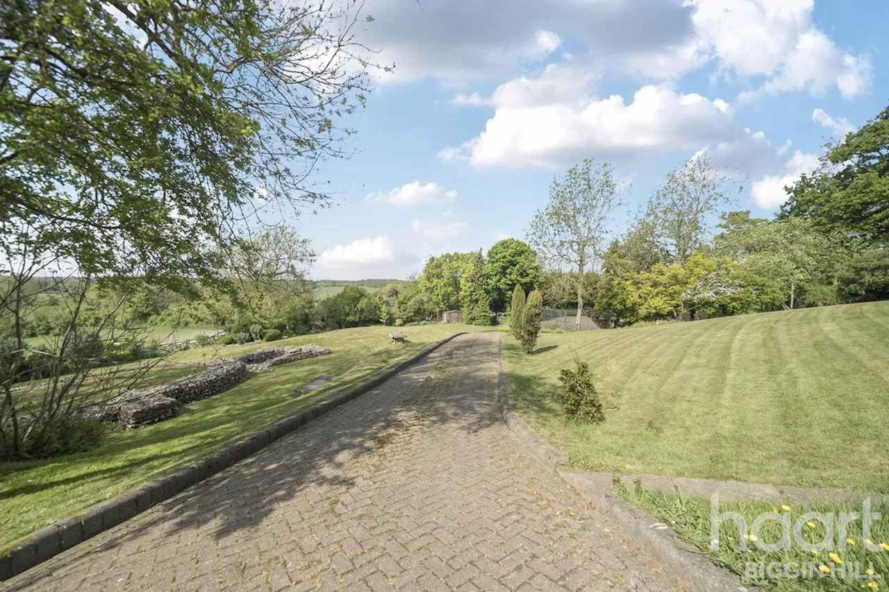 Westerham Road, Keston, BR2, photo 5