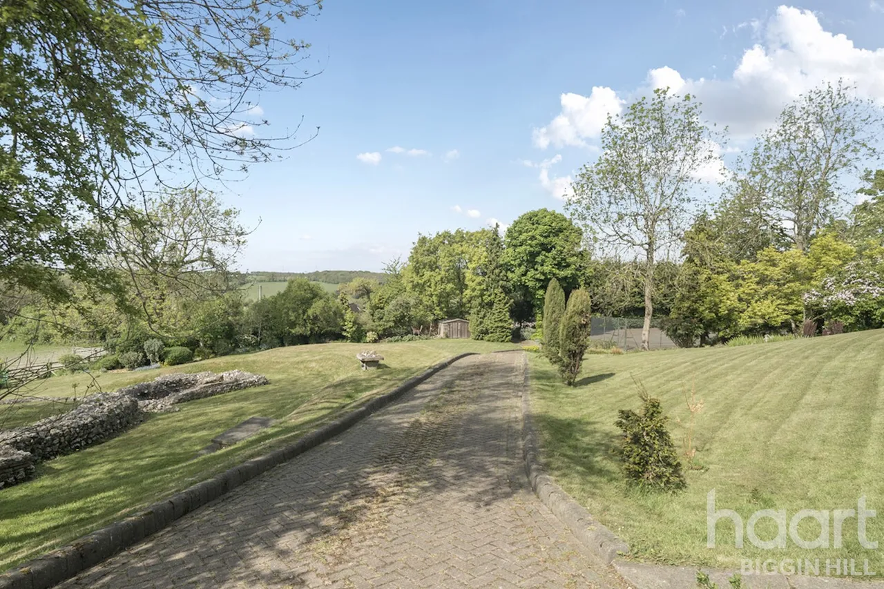 Westerham Road, Keston, BR2, photo 3