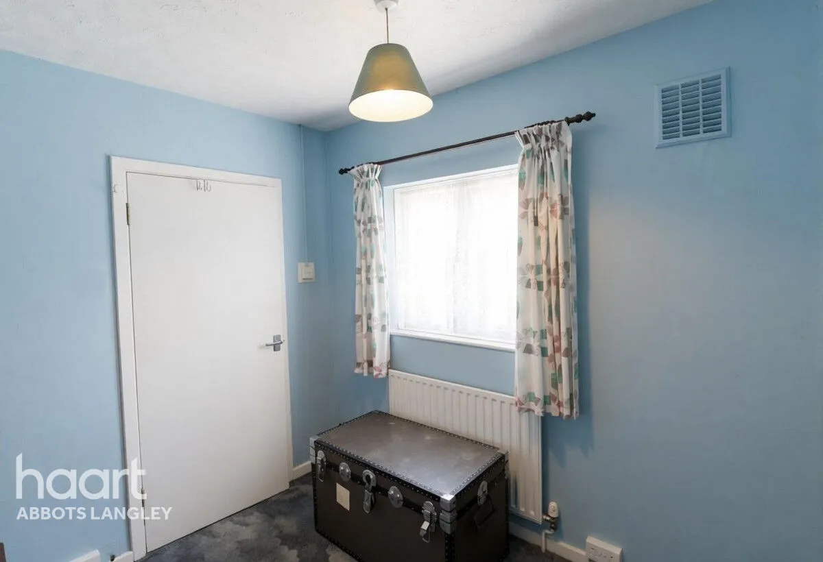 Dell Road, Watford, WD24, photo 16