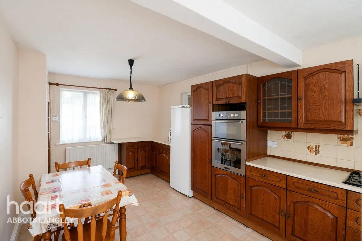 Dell Road, Watford, WD24, photo 7