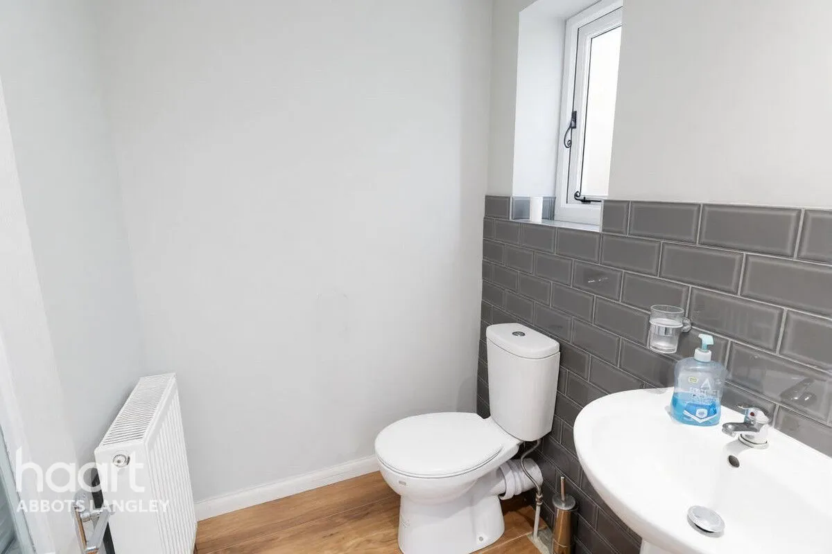 Dell Road, Watford, WD24, photo 11