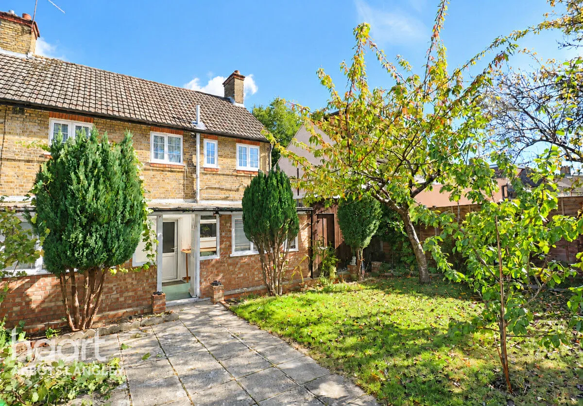 Dell Road, Watford, WD24, photo 3