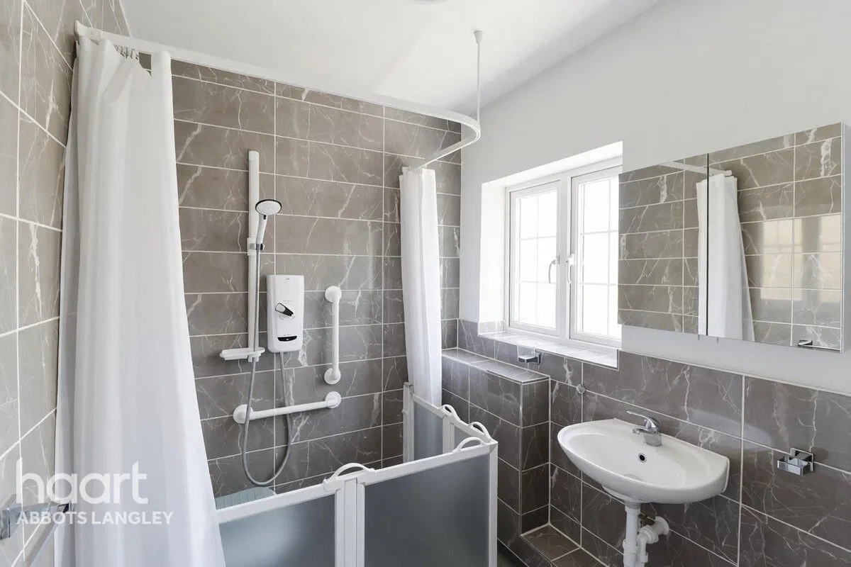 Dell Road, Watford, WD24, photo 18