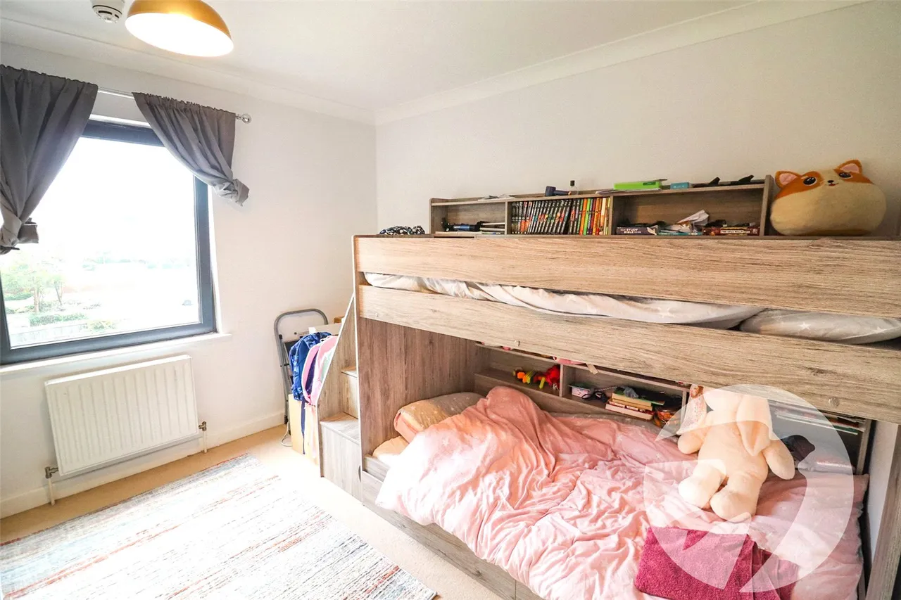 West Street, DA8, photo 7