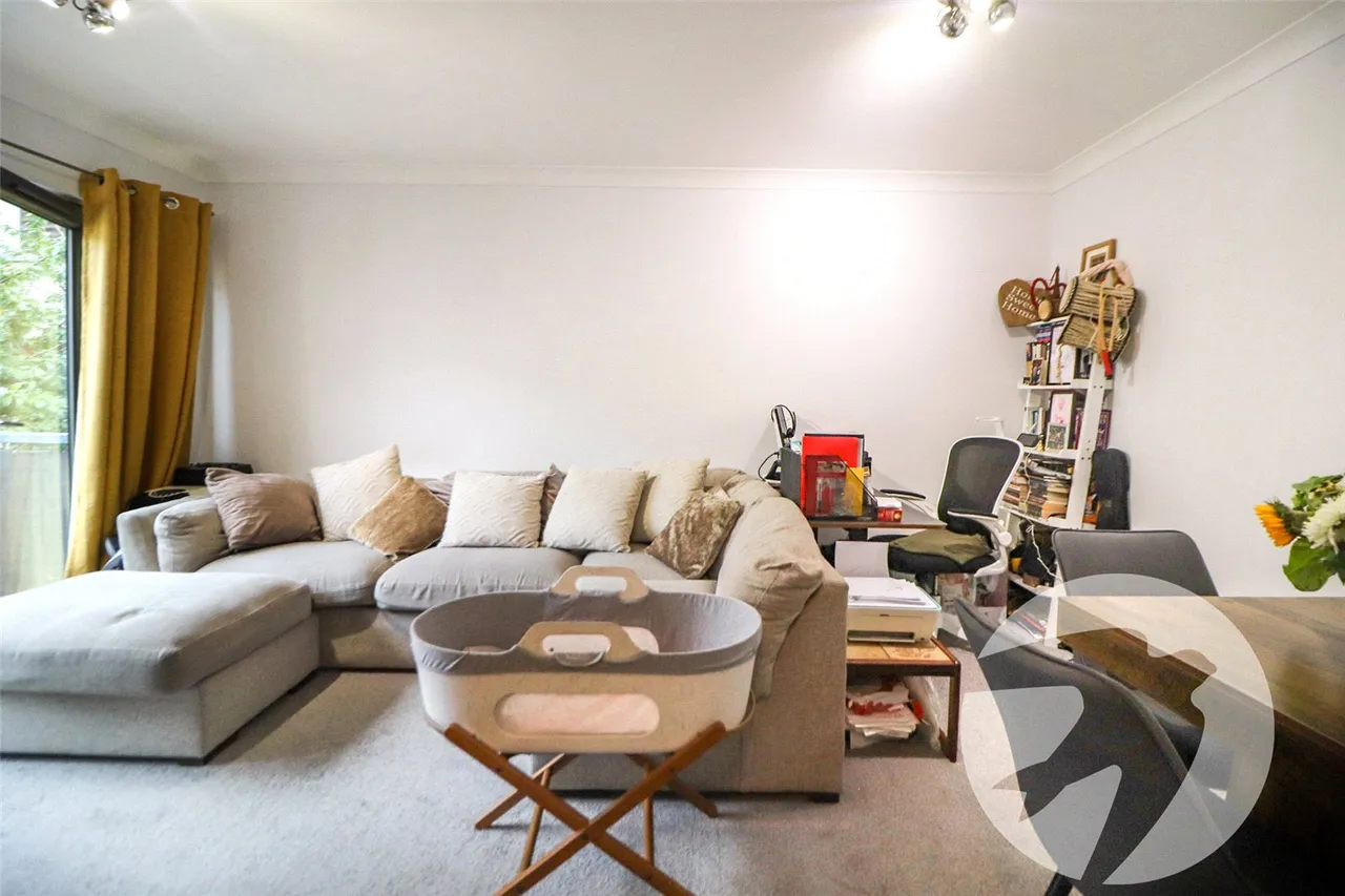 West Street, DA8, photo 21