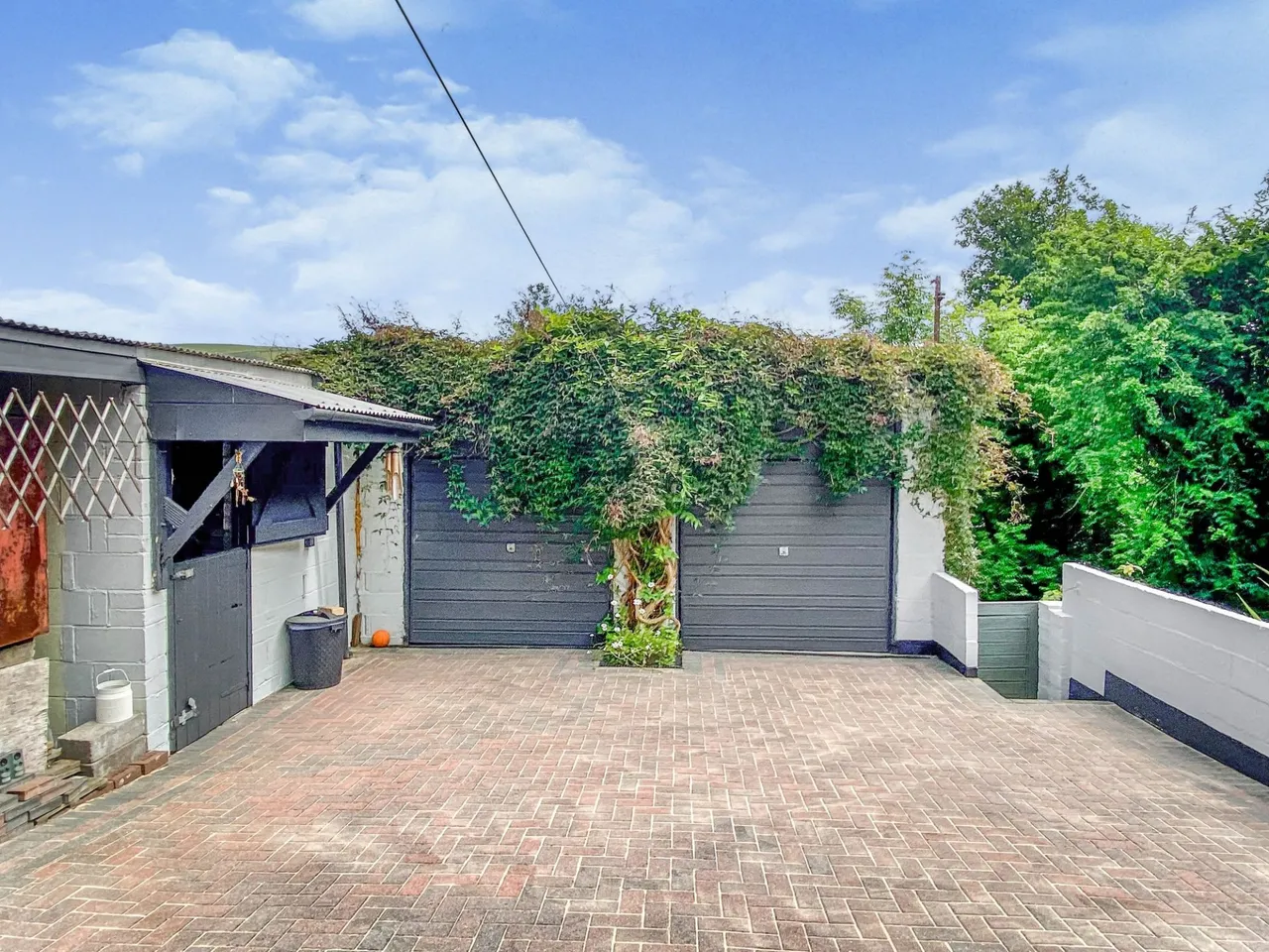 Bridgend Road, Llangynwyd, CF34, photo 15