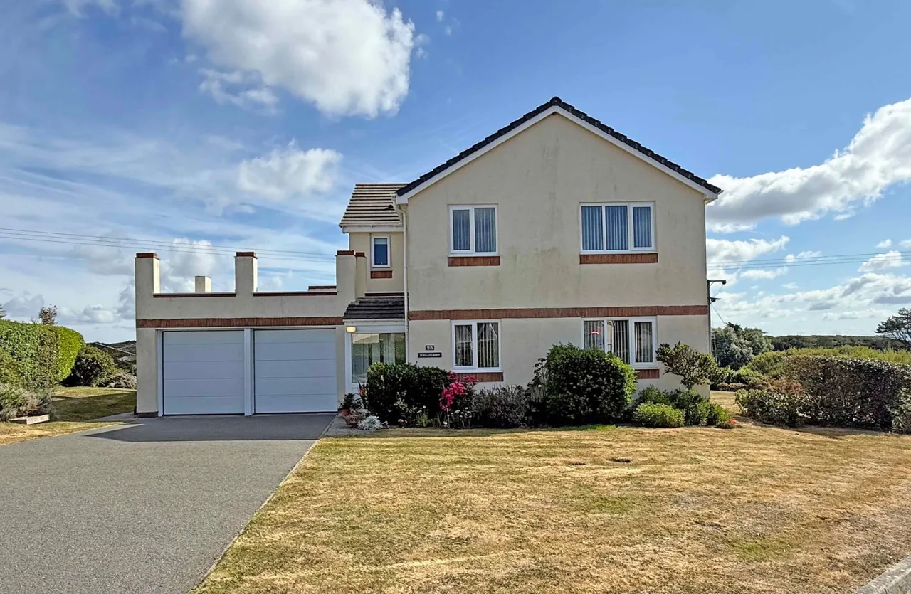 4 bed house for sale, Trearddur Road, Trearddur Bay