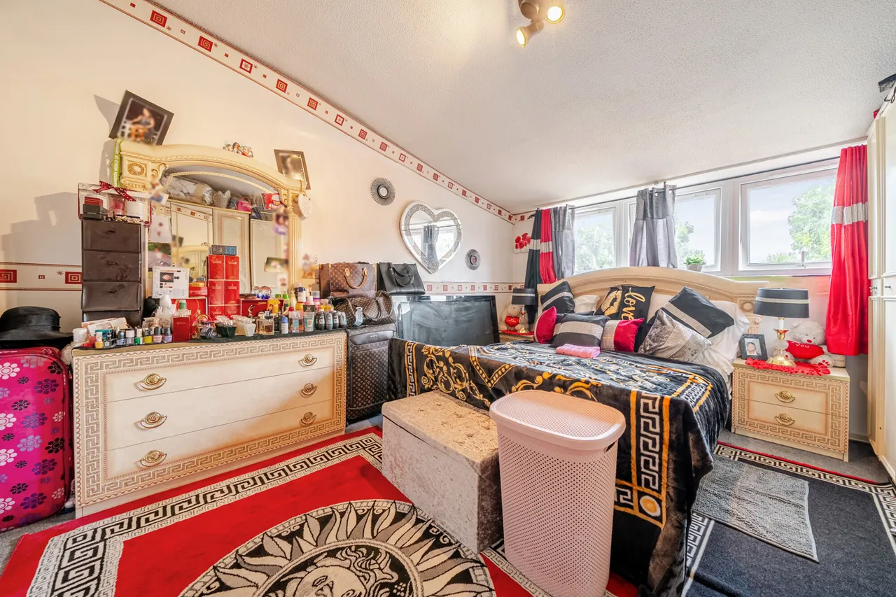 Mortlock Close, SE15, photo 8