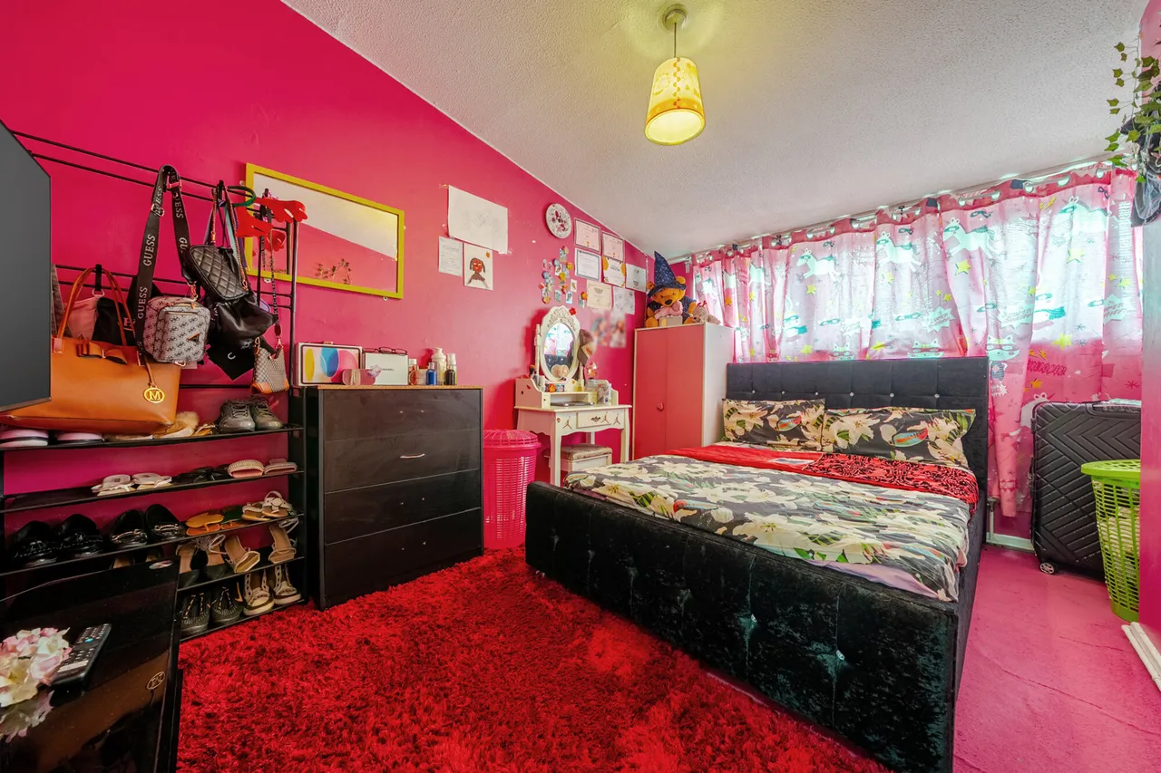 Mortlock Close, SE15, photo 5