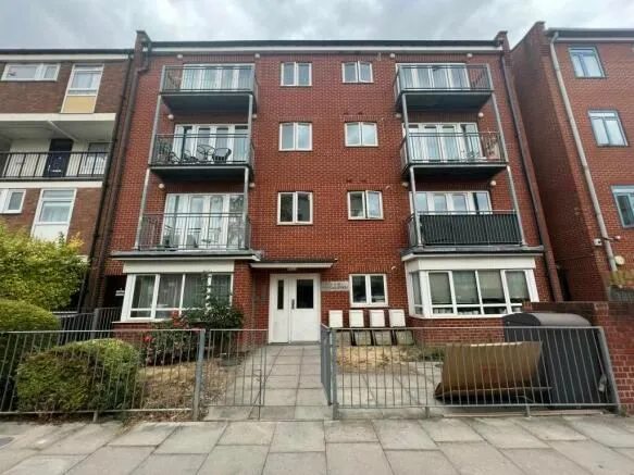 Glaucus Street, London, E3, photo 2