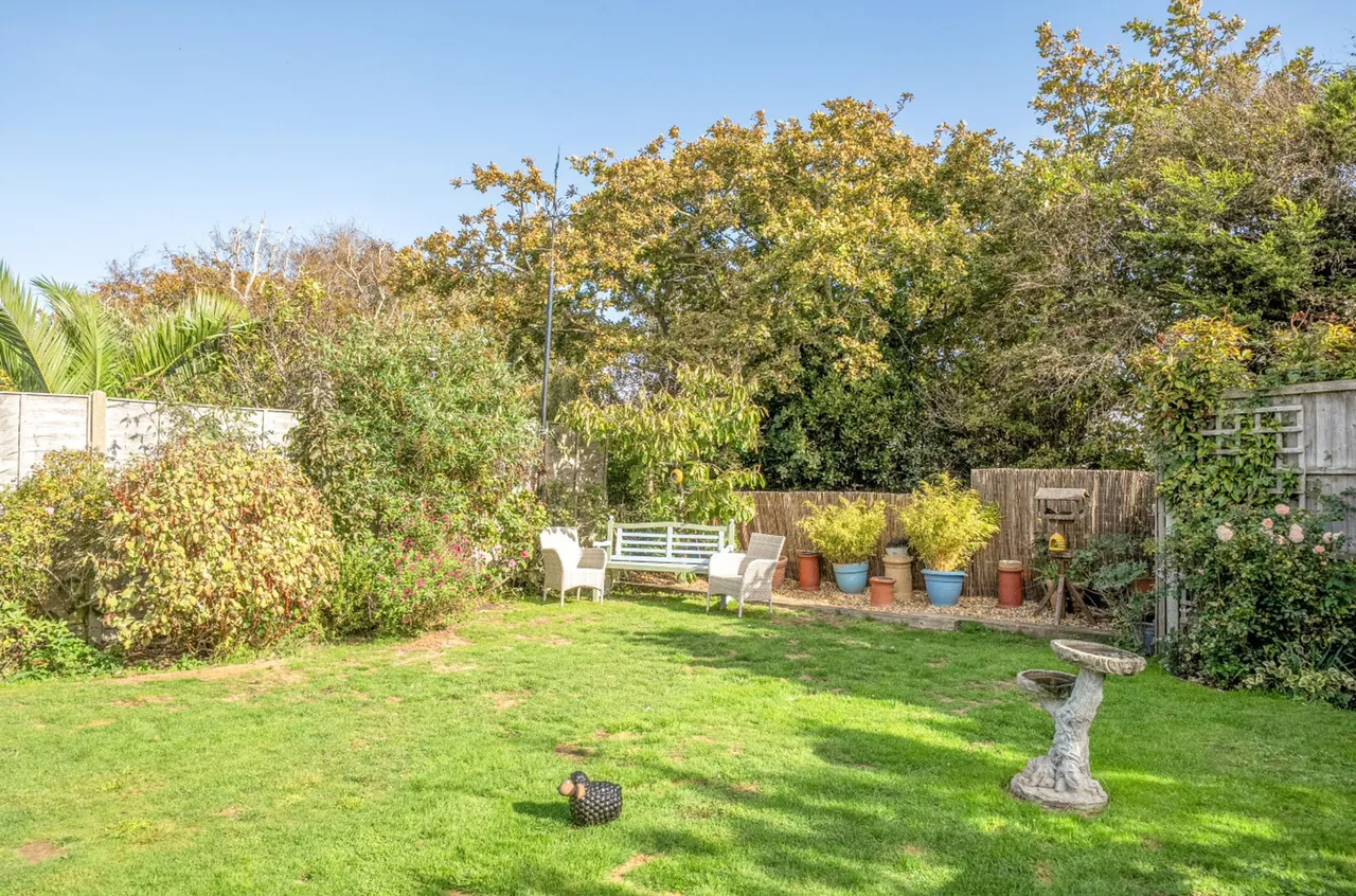 Lane End Road, Middleton-On-Sea, PO22, photo 21