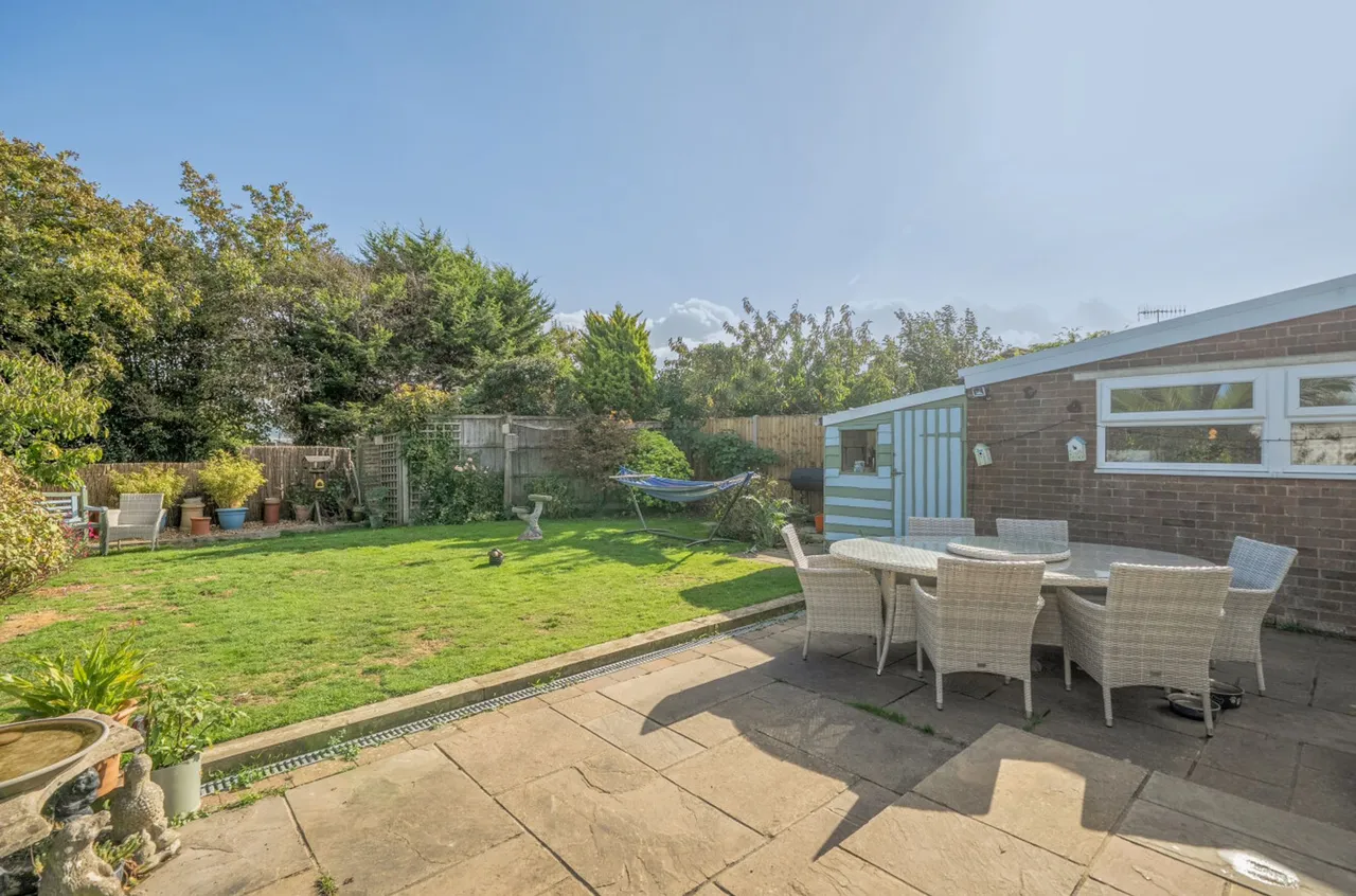 Lane End Road, Middleton-On-Sea, PO22, photo 22