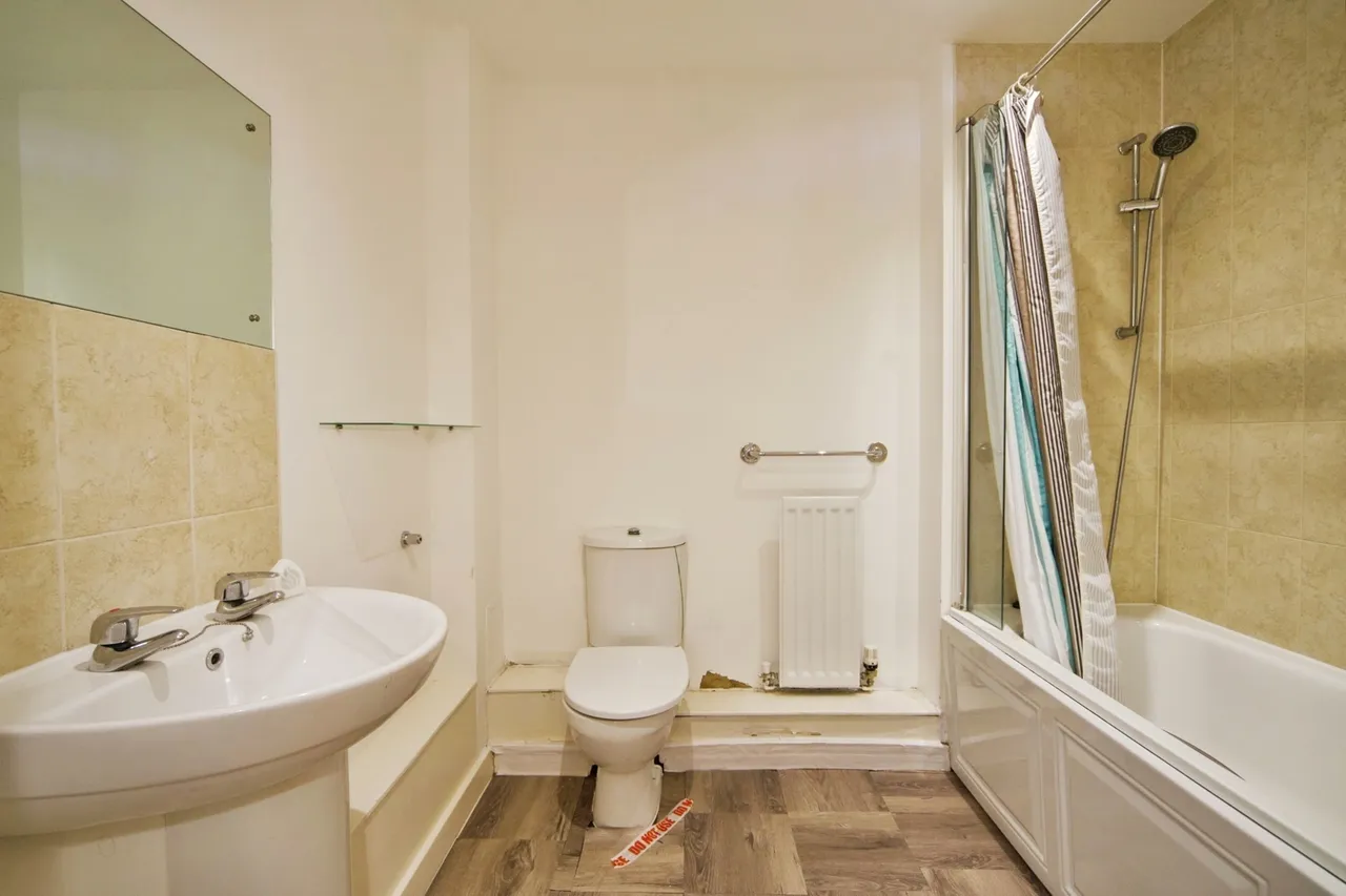 Lebus Street, London, N17, photo 15
