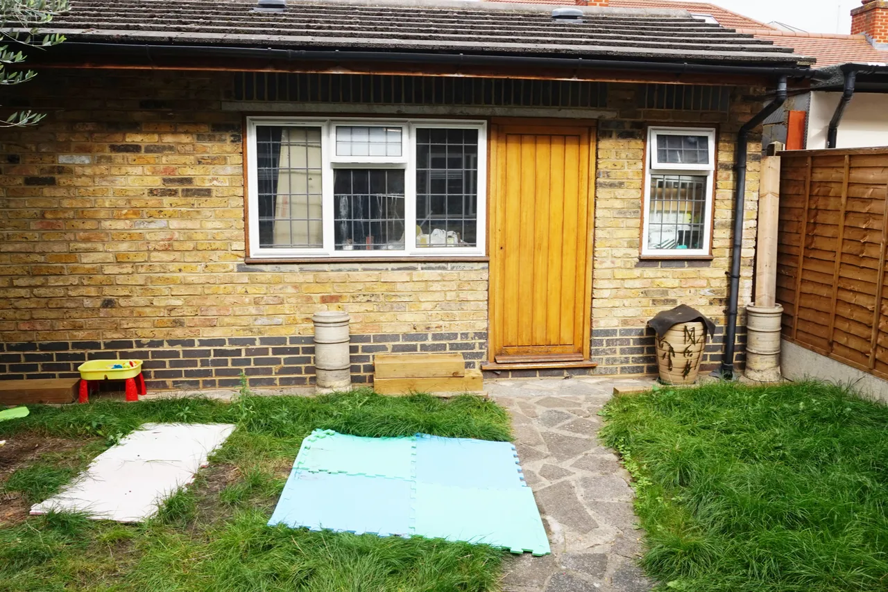 Bedford Road, Ilford, IG1, photo 11