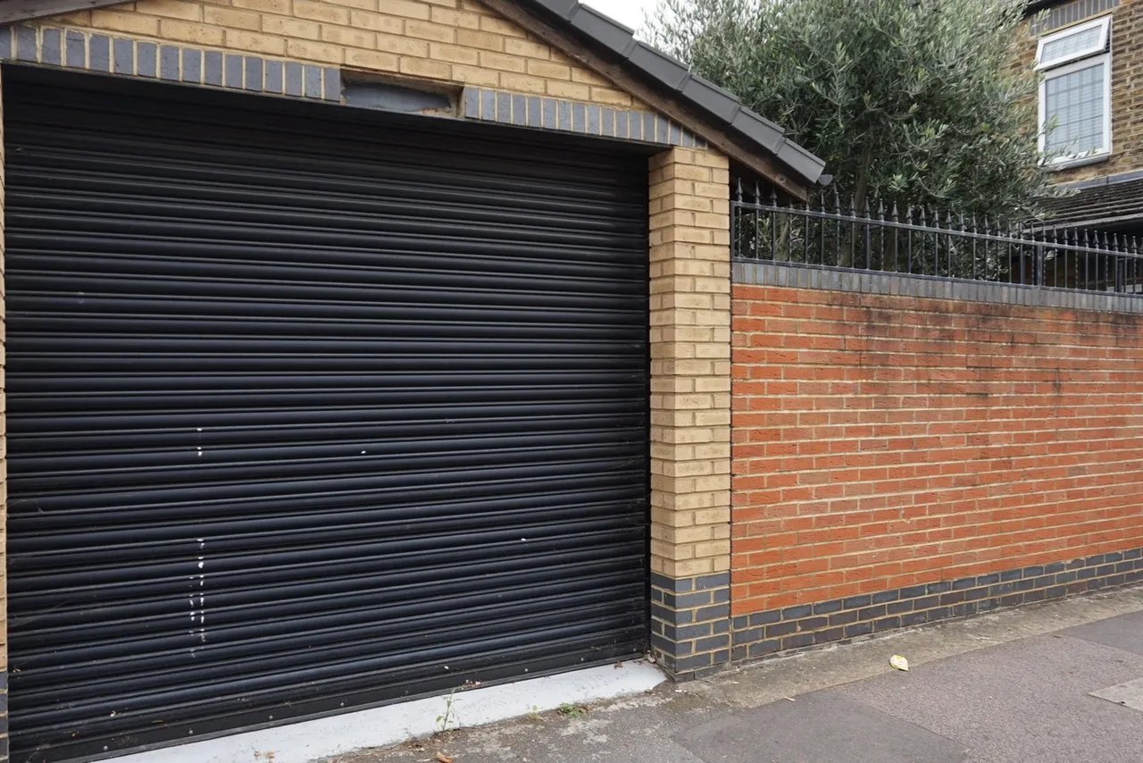 Bedford Road, Ilford, IG1, photo 12