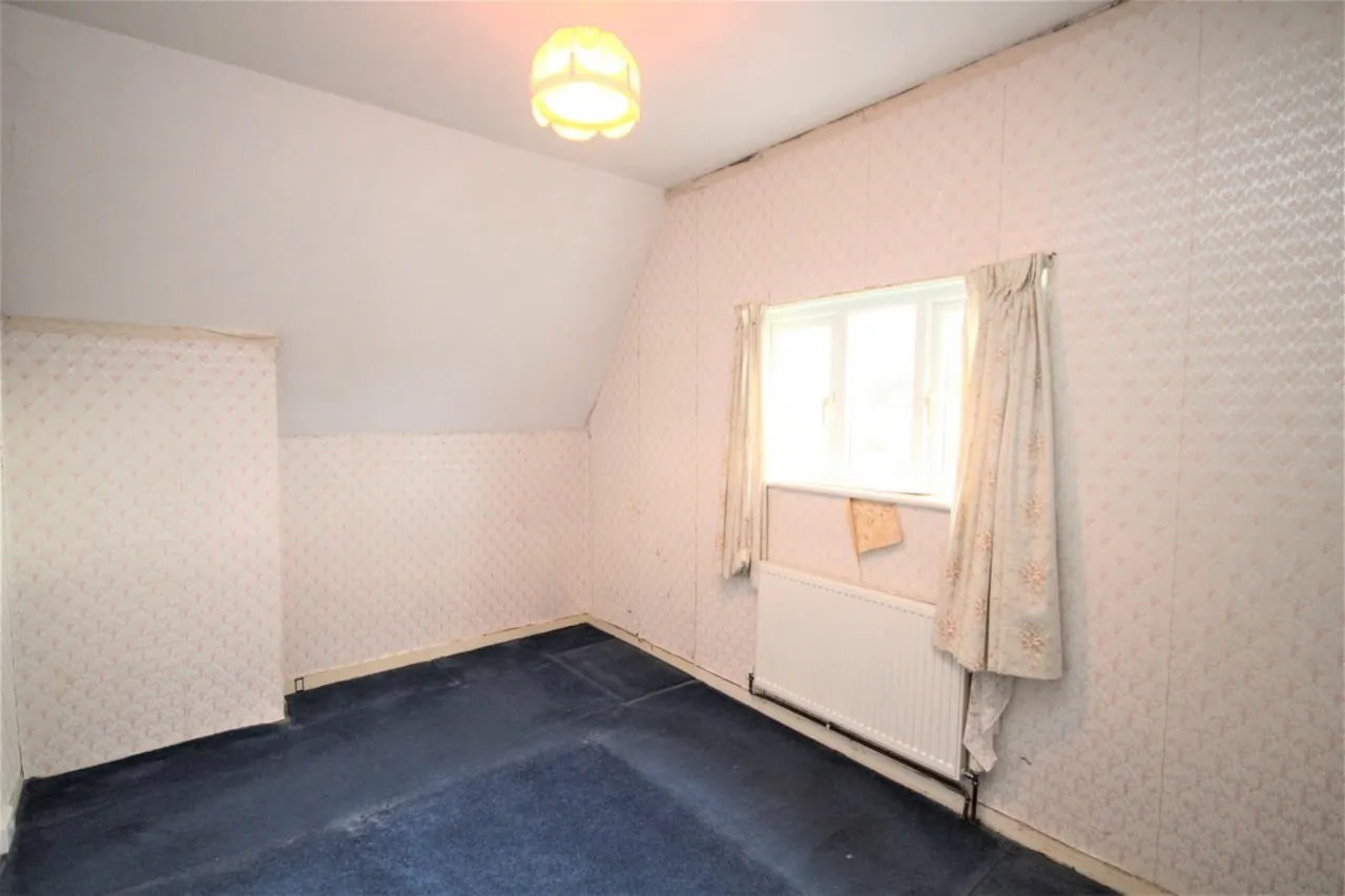 Shepperton Road, Laleham, photo 4