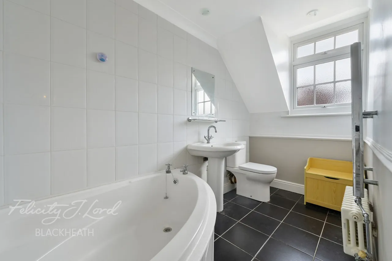 Eaglesfield Road, Shooters Hill, photo 16