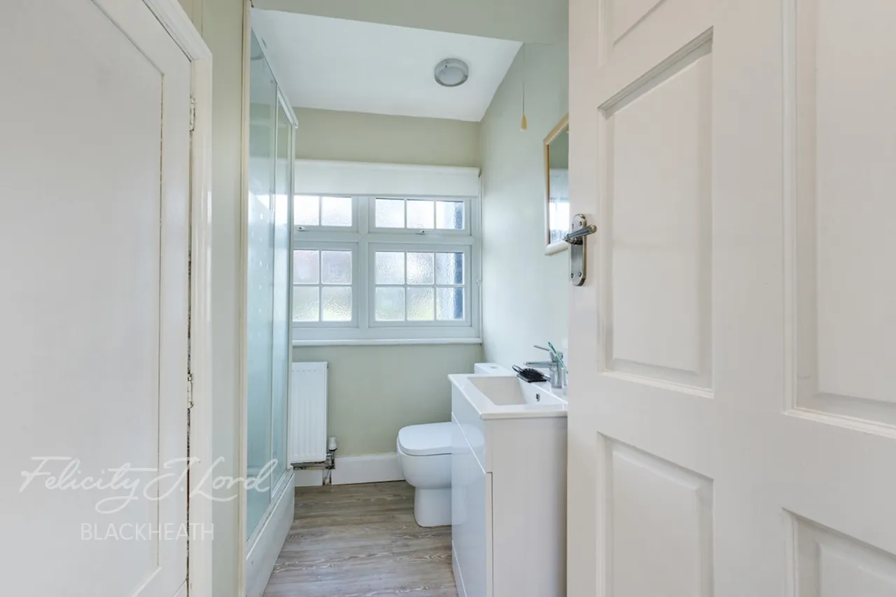 Eaglesfield Road, Shooters Hill, photo 25