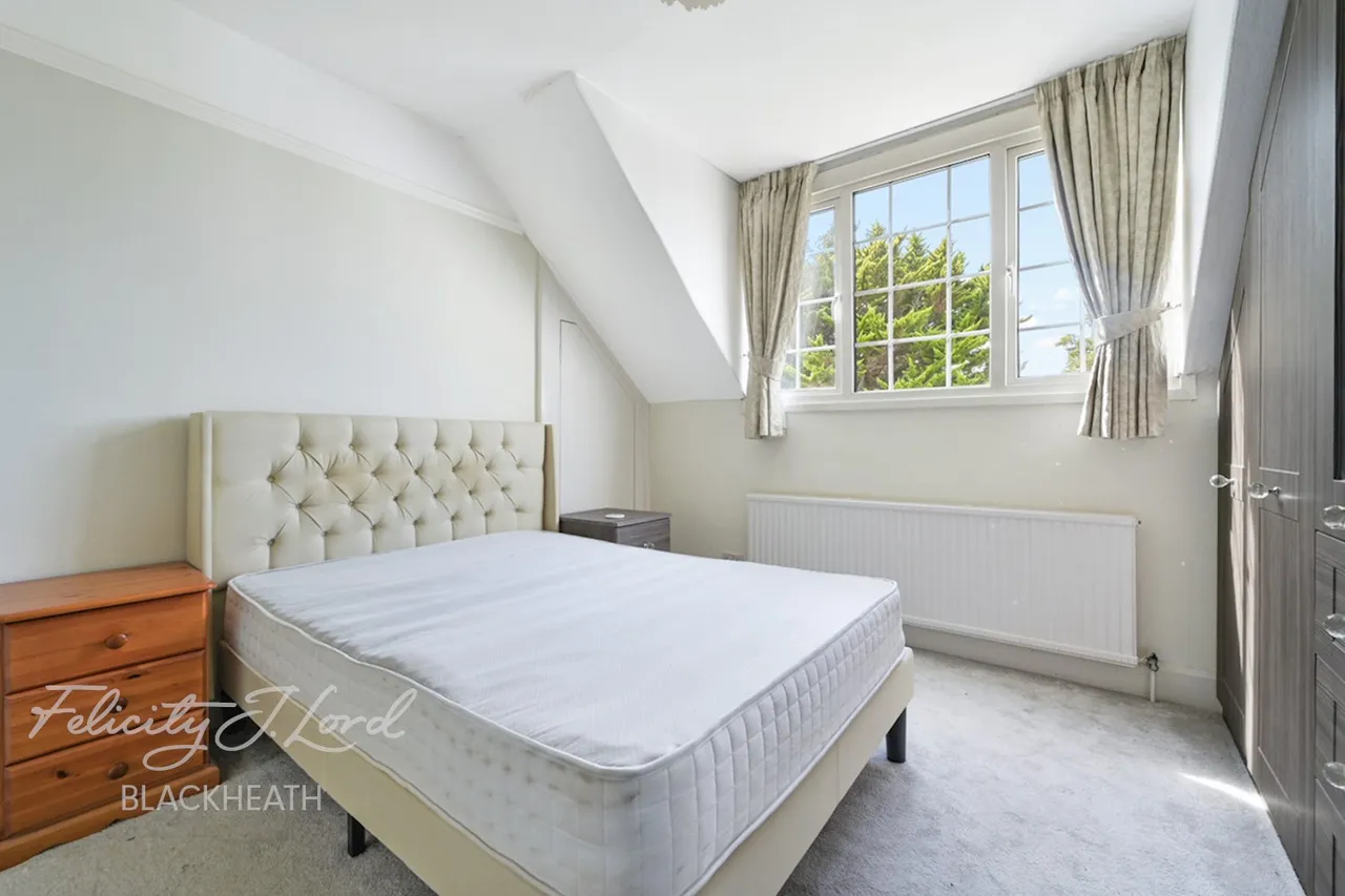 Eaglesfield Road, Shooters Hill, photo 11
