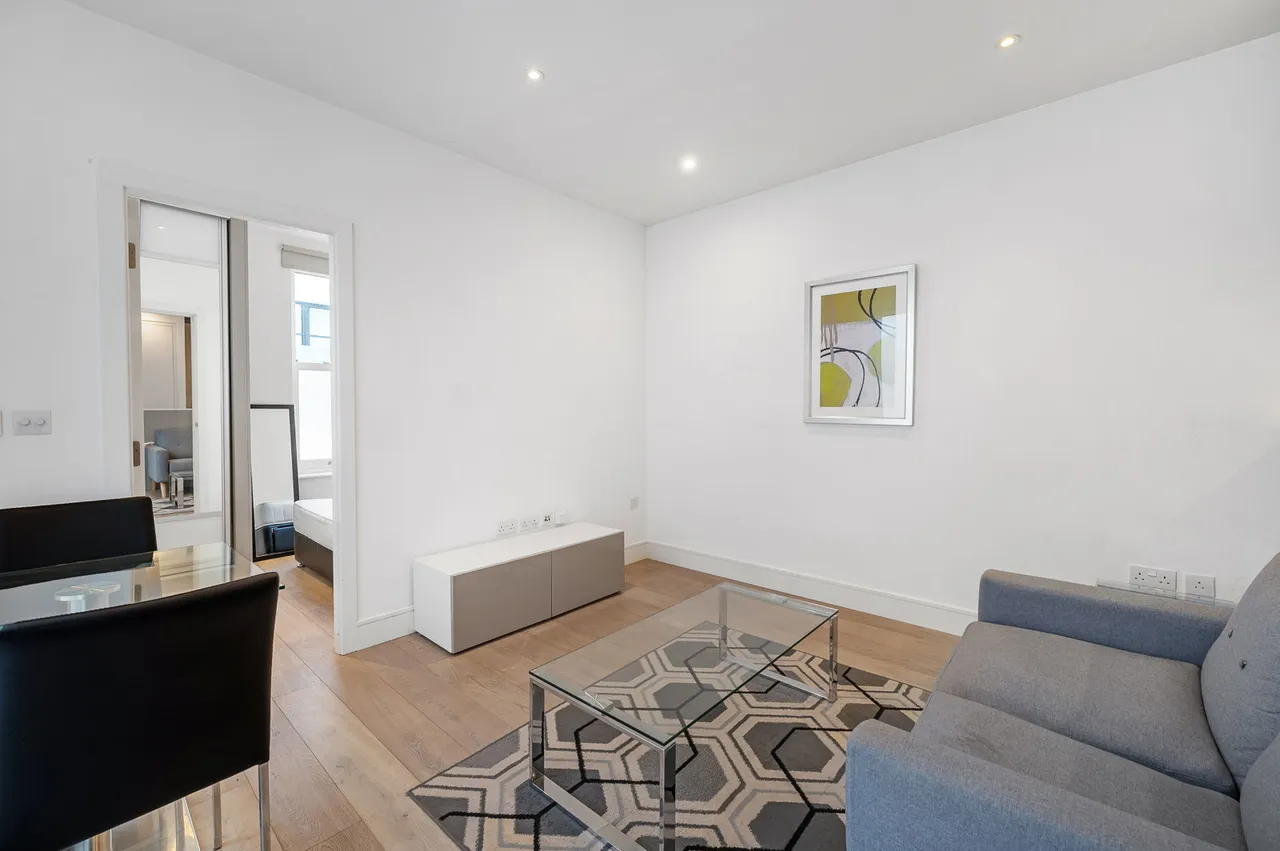 King Street, Hammersmith, W6, photo 6