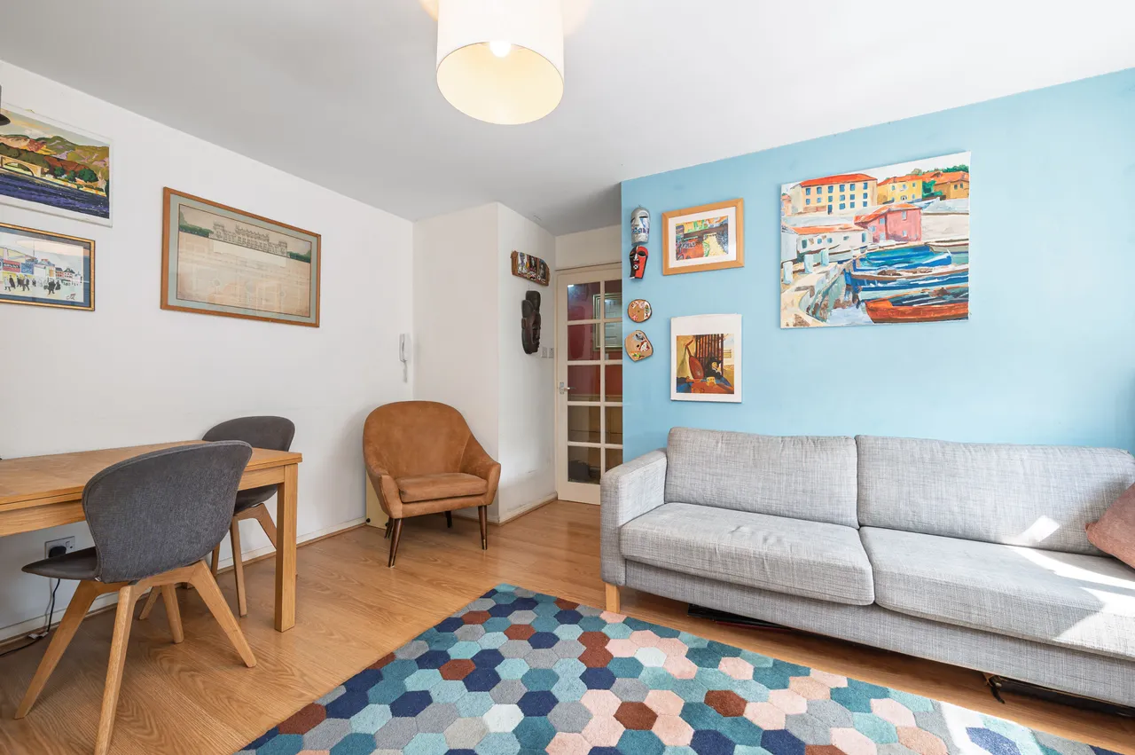 45 Draycott Close, London, photo 4