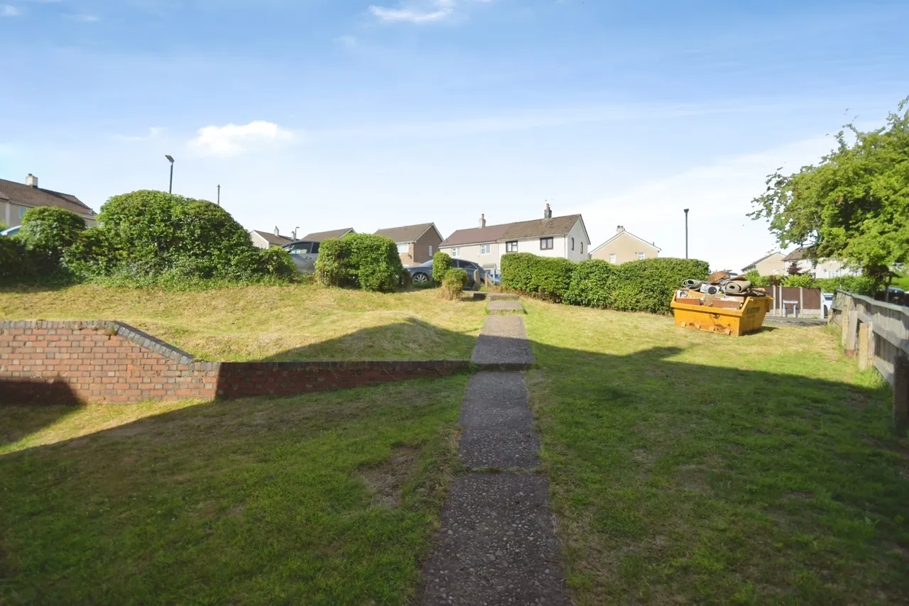 Oxford Close, Brimington, Chesterfield, Derbyshire, S43, photo 11