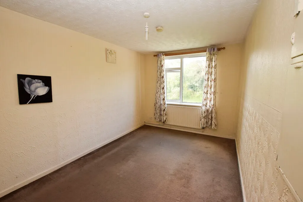 Deercote, Hollinswood, photo 10