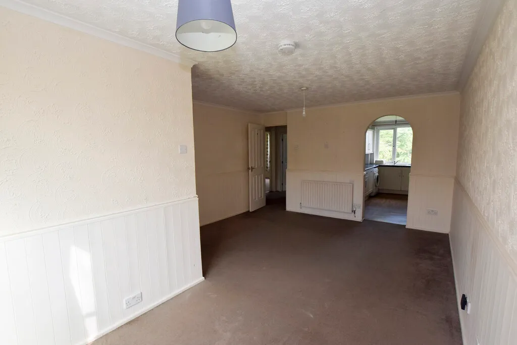 Deercote, Hollinswood, photo 6