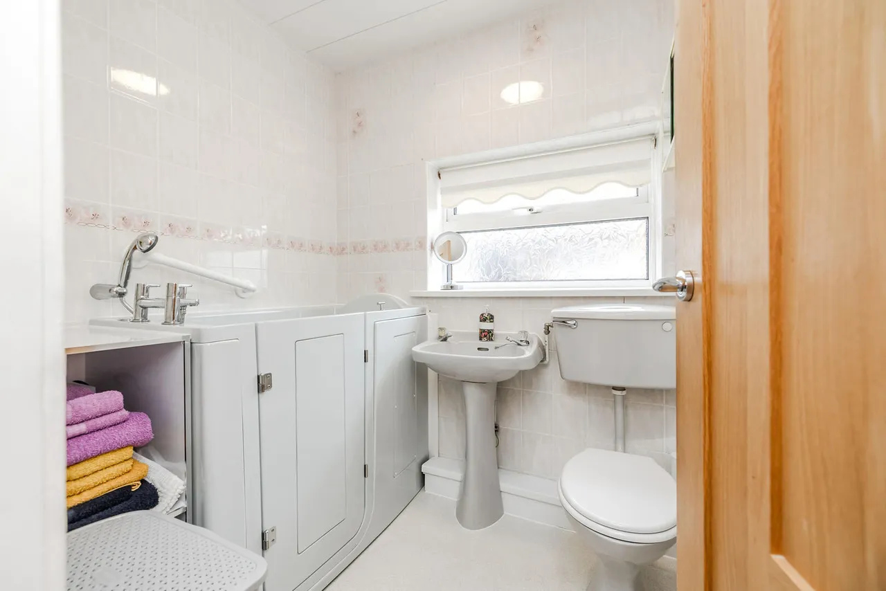 Roachburn Road, Hillheads, photo 16