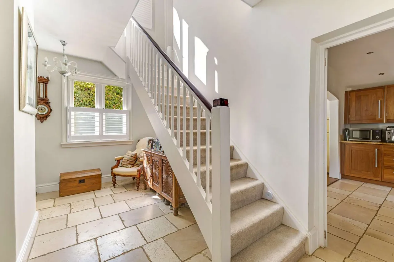 Finings Road, Bolter End, HP14, photo 7