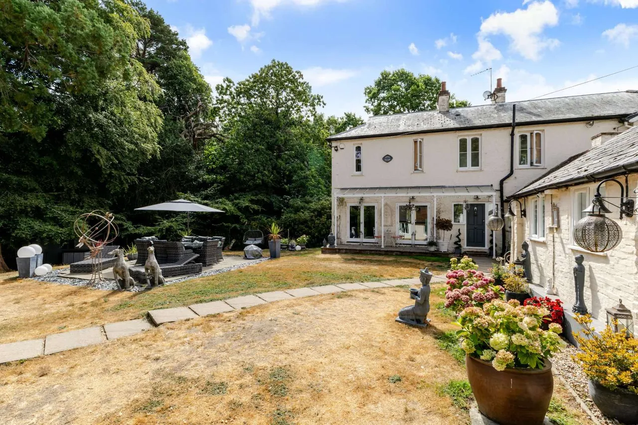 Finings Road, Bolter End, HP14, photo 15