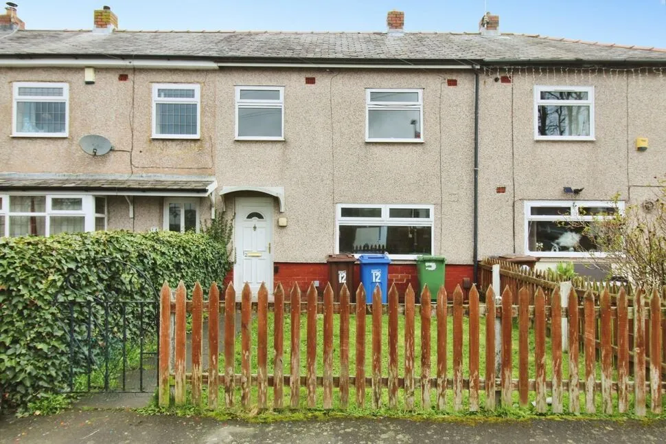 3 bed house for sale — Glenroy Avenue, Colne, Lancashire, BB8