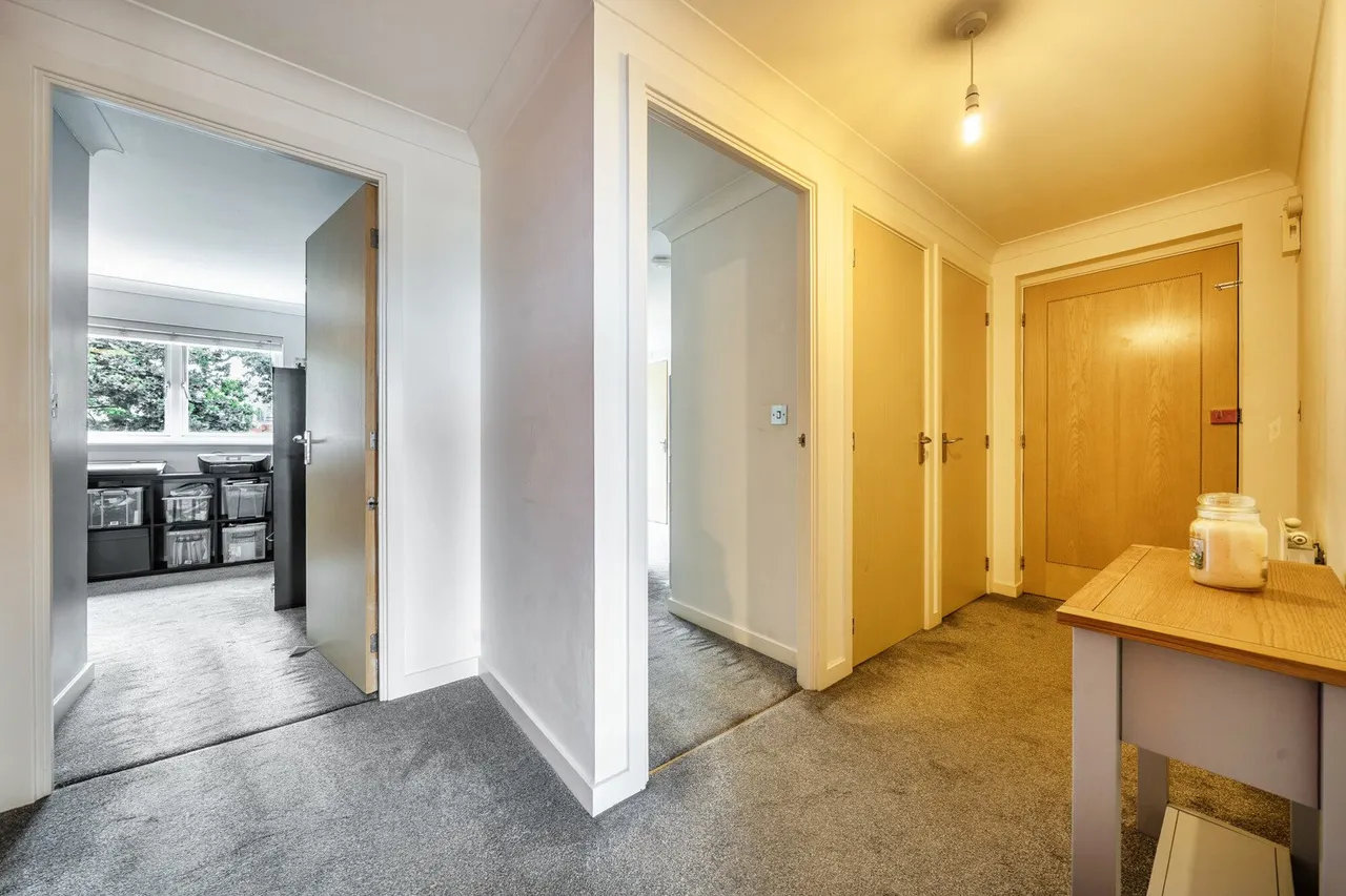 Cloudeseley Close, DA14, photo 11
