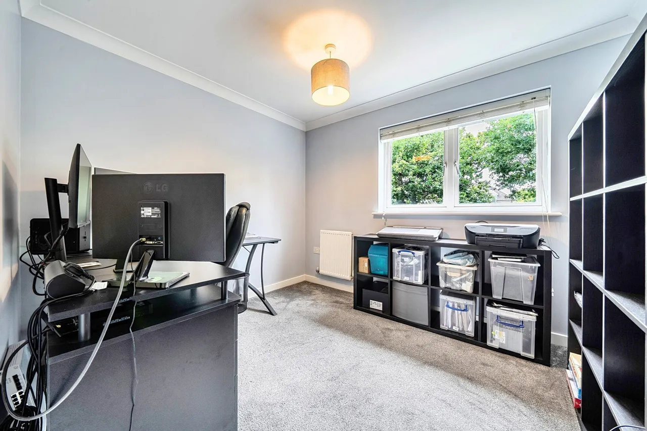 Cloudeseley Close, DA14, photo 6