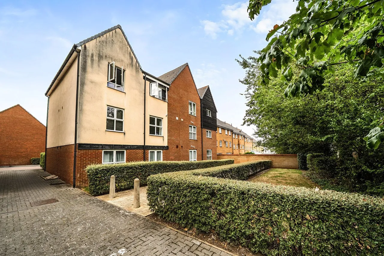 Cloudeseley Close, DA14, photo 18